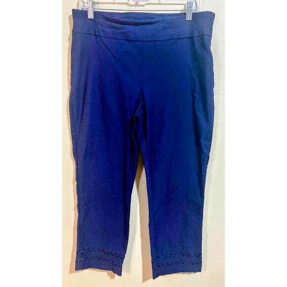 Crown & Ivy Navy Blue Pull-On Crop/Ankle Pants with Crochet Insert Hem Size 14 - Picture 1 of 7